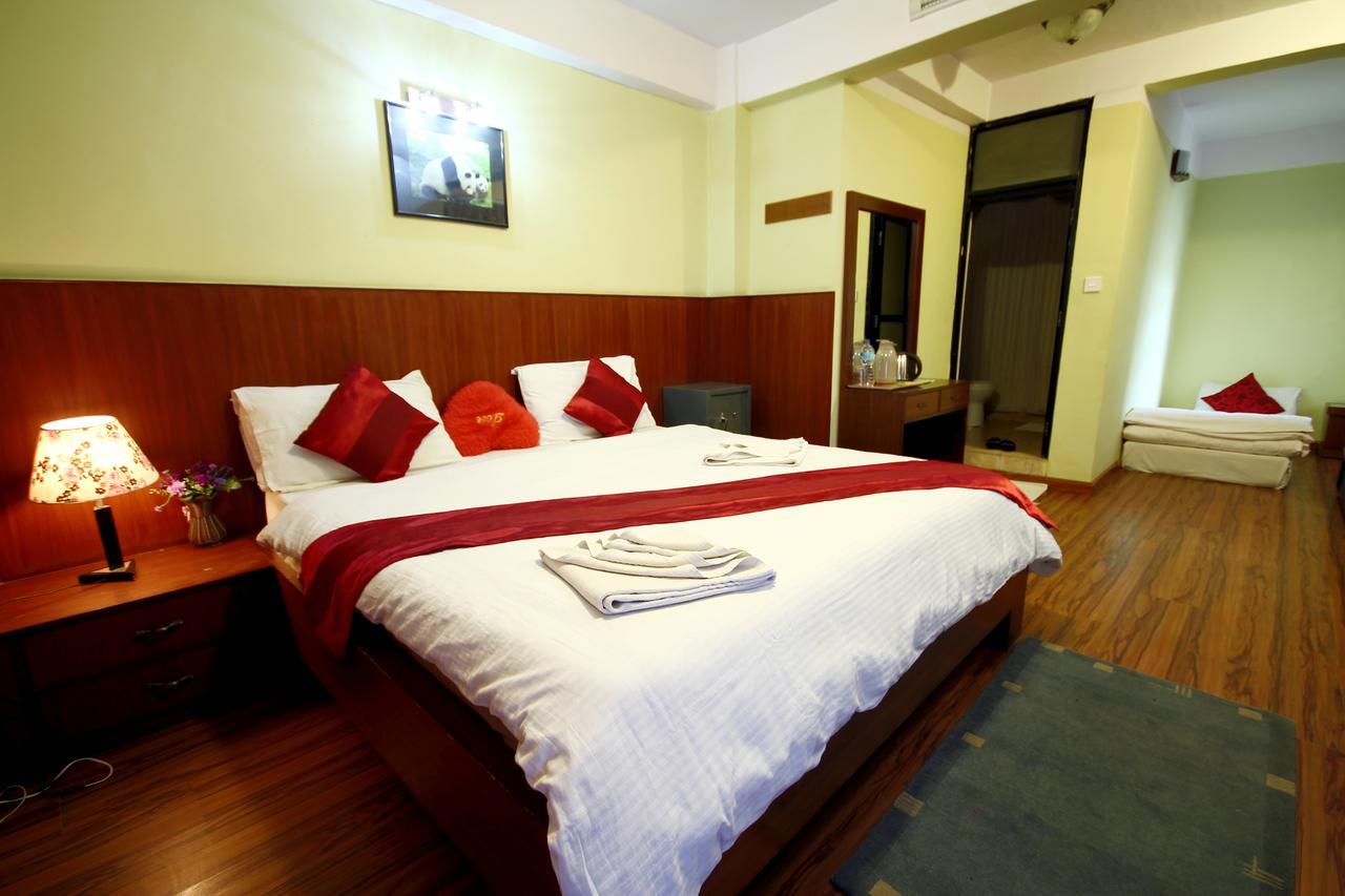 Classic Nepal Hotel Kathmandu Exterior photo