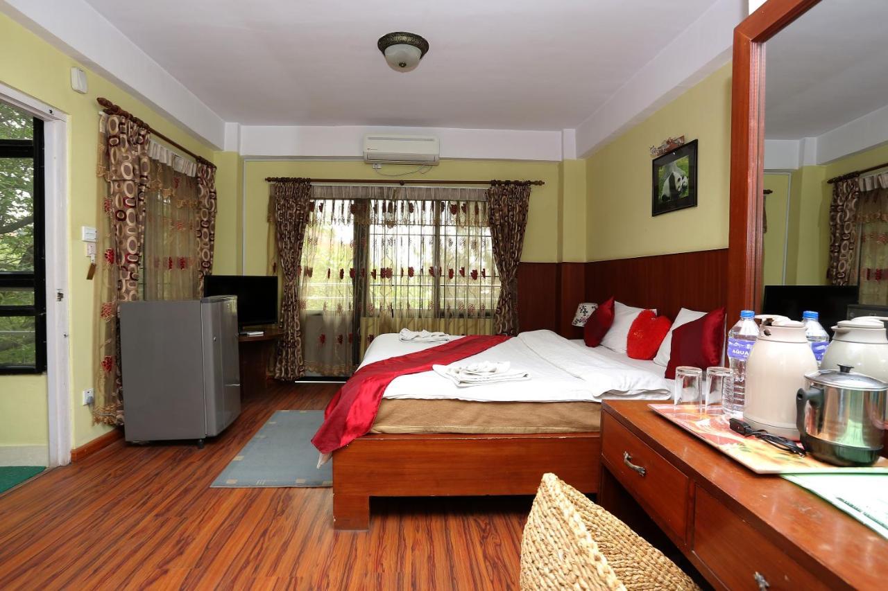 Classic Nepal Hotel Kathmandu Exterior photo